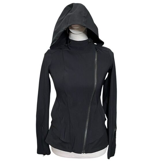 Lululemon Bust A Move Jacket Women’s Size 4 Black Hooded Peplum Reflective Zip - Picture 2 of 12